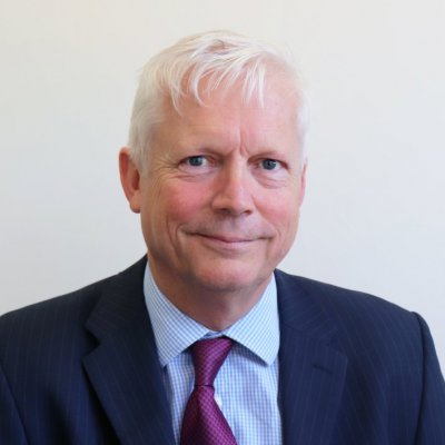 Robin Comerford headshot